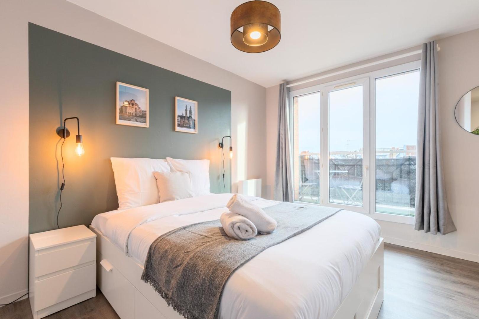 Nice Apartment Lille Balcony + Parking! Ngoại thất bức ảnh